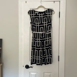 Maggy London Petities  8P